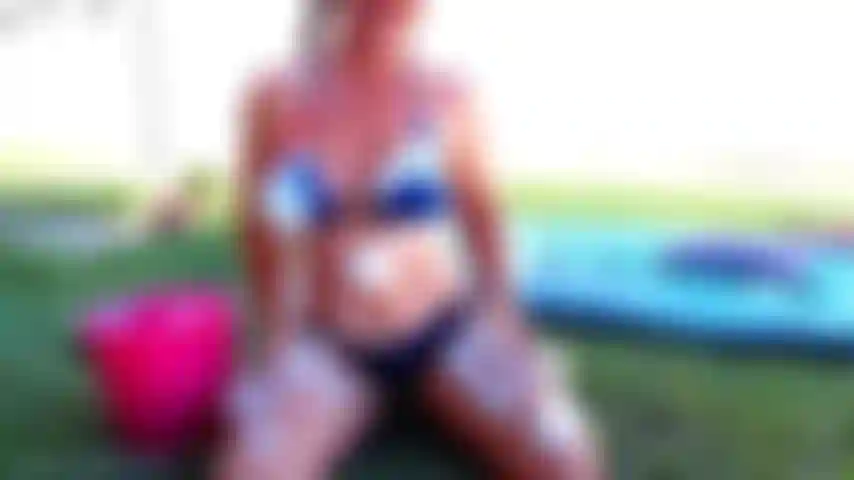 Espuma escorregadia, uma fuga sensual e ensaboada.