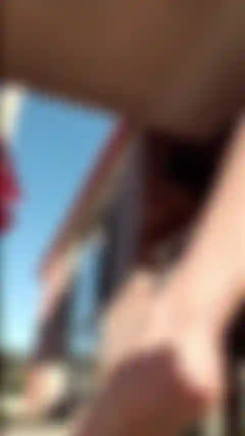 JazzabelleRox outdoor strip tease & pussy rub (para celular).