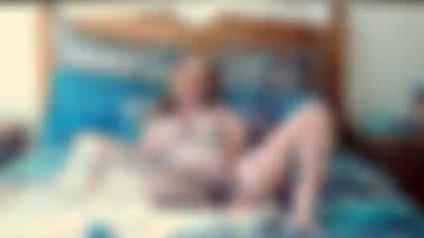 JazzabelleRox, quero fazer você gozar e enquanto eu gozar com você. Joi com muita conversa.