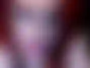 Neste clipe sou muito exigente e dominante, pois não apenas instruo você a se masturbar para mim, mas também ordeno que você coma sua carga para gozar! Seja uma boa escrava e faça o que lhe mandam!