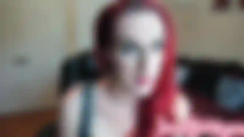 Cei asmr-deusa entra na sua mente como nenhuma outra e te faz lamber aquela carga que ela sabe que você tem muita fome!