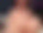 Conversa suja, brincadeira mútua: neste vídeo estou em uma sessão privada e estou com tanto tesão que pego um dos meus brinquedos favoritos para me agradar e depois dou joi para que possamos nos divertir!