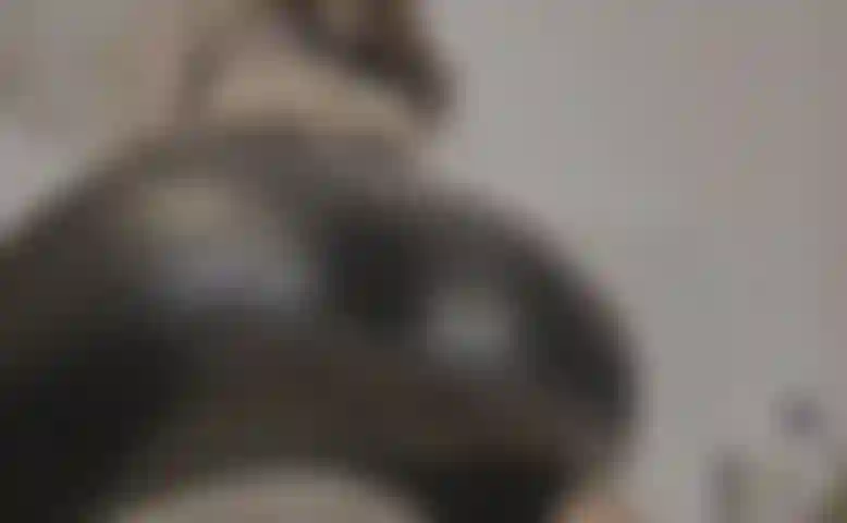 Sua bunda de deusa em couro.