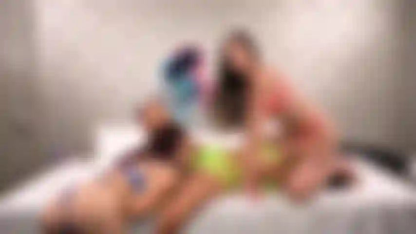 Scissoring e bdsm divertido tempo em show de câmera ao vivo trio lésbico com natalia nix, sabina rouge, kiarra kai.