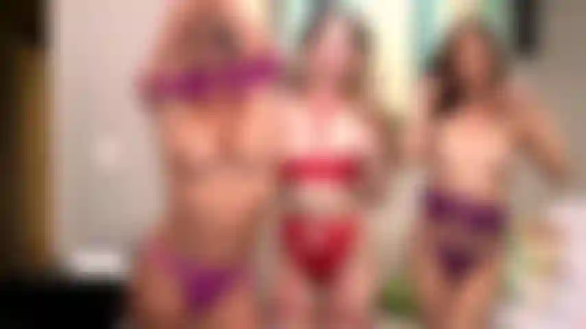 Festa de brinquedos sexuais - aria lee, alexia anders e armani black enlouquecendo com brinquedos sexuais.