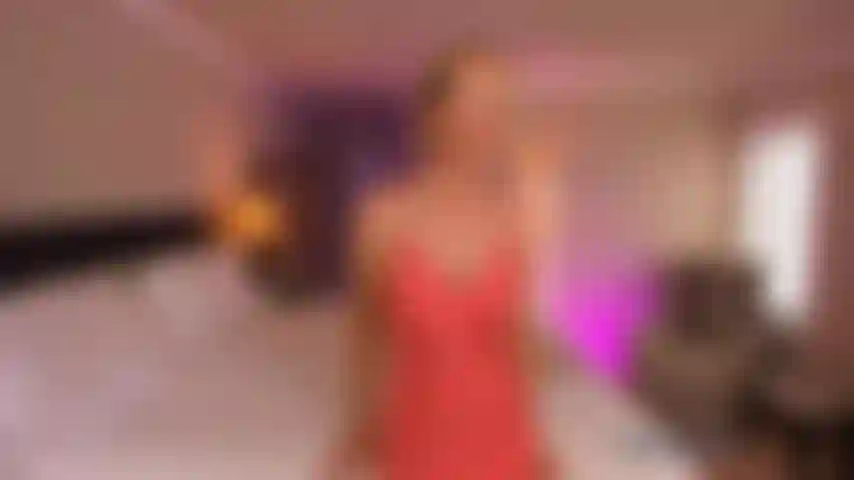 No panties! Sexy sundress and strappy heels! Showing off my feet, toes and foot jewelry as I strip tease, then using my feet for foot job with the toy! Nudity, foot fetish, toe rings and flashing.