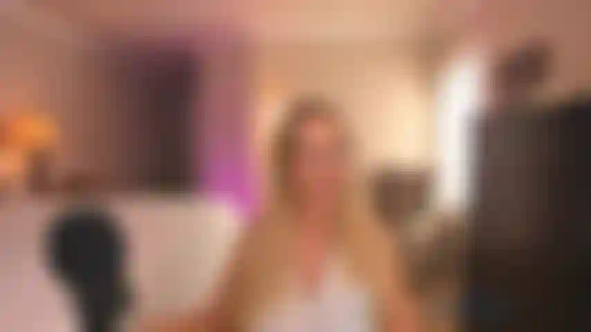 For Wes. Ass worship twerking teasing ass clapping and JOI  I want you to cum on my big twerking doggystyle ass!