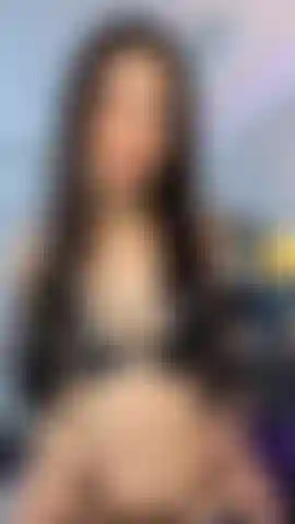 Quero que você acaricie meu corpo inteiro.