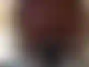 Peguei você mexendo na minha gaveta de calcinhas, minúsculo perdedor. Eu poderia ligar para o seu chefe e mandar você ser demitido ou você pode chupar essa grande alça preta enquanto acaricia seu pau minúsculo e come seu esperma. Sabia que você ia chupar.