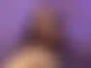 Você não deveria se preocupar comigo transando com seu melhor amigo novamente. Você deveria estar preocupada que eu nunca mais deixe você me foder com seu pauzinho novamente. Acaricie esse pauzinho para mim, vadia.