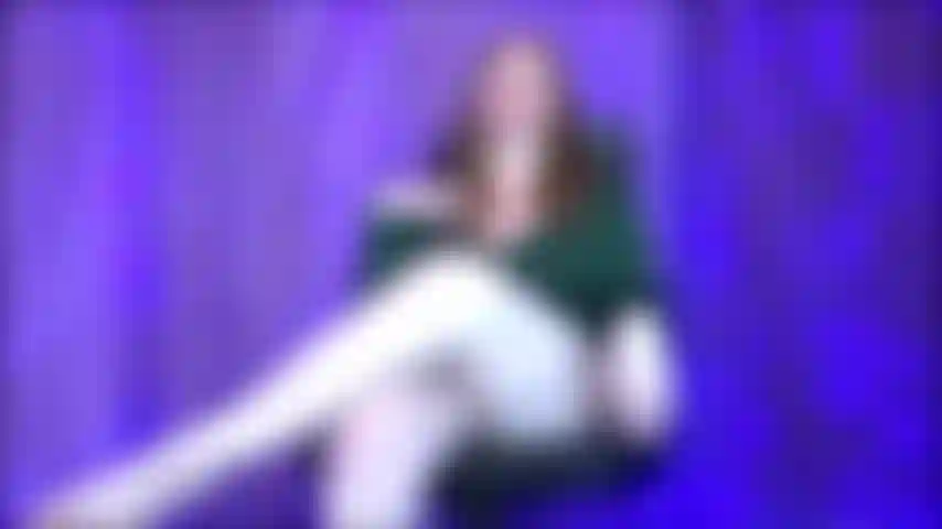 Você não vai mais me reclamar depois que eu cuck, seu pau é minúsculo e inútil, você estará na castidade de agora em diante, você ainda vai limpar o esperma da minha boceta com sua língua depois que eu voltar da casa do meu amante.