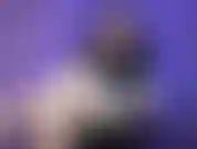 Tive ótimas férias. 3 Nights e 3 caras gostosos diferentes com paus grandes. Desculpe, deixei sua chave de castidade em casa, estamos em casa agora, então vou destrancar você e podemos reviver o momento quente enquanto você sacode seu pau minúsculo.