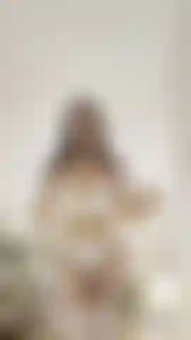 Strip tease 6 min - corpo inteiro.