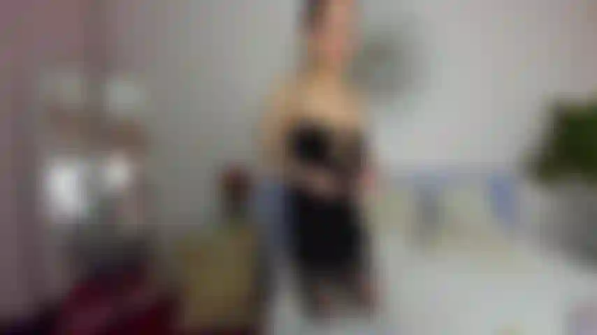 Foda-me com meu vestido preto!