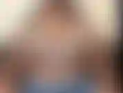 Vibrador e anal da menina da escola.