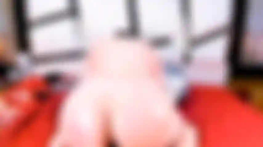 Essa bunda vai ser só para você, ouse quebrá-la.