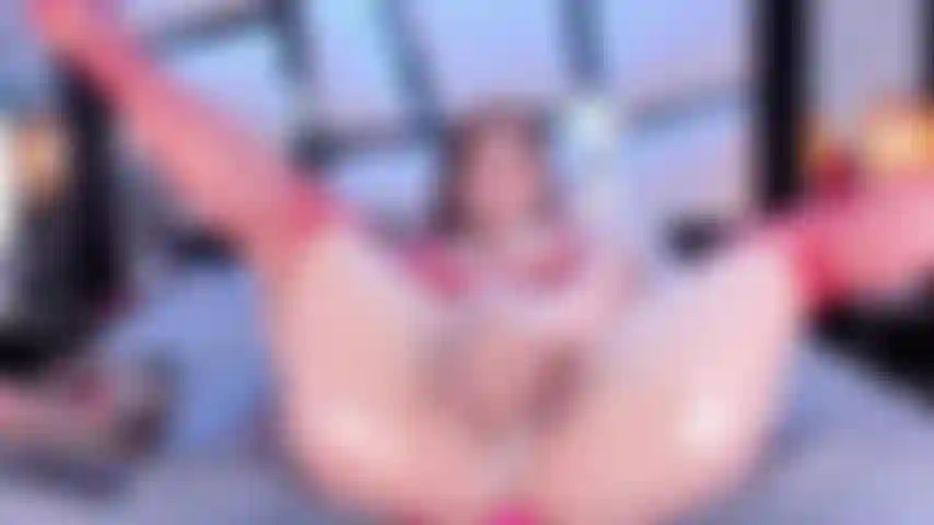 Come and explore this sexy juicy pussy