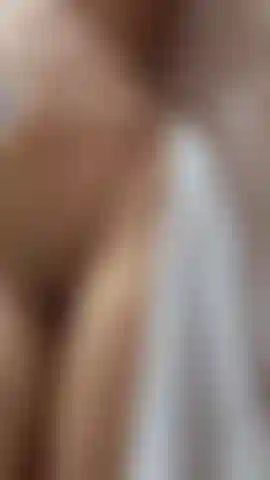 my sweet pussy wants to be licked