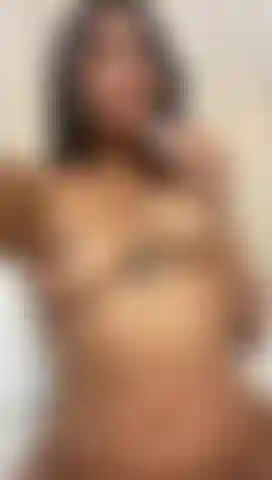 Feel me and fuck me up close, feel wow wet and tight i am to let my big dildo slide in