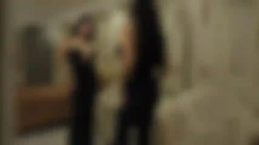 Safada e carinhosa são algumas das palavras que uso para me descrever.