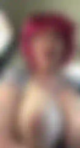 In my car deepthroat a dildo (exhib)