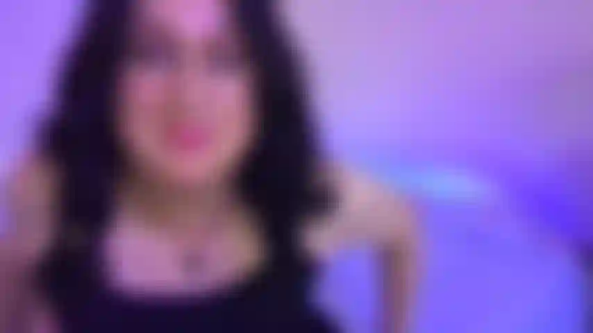 Katie fica de boca em boca.