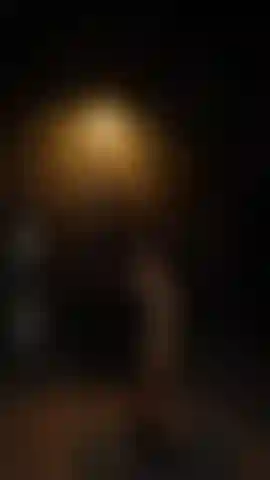 Dançarina de pole dance sexy e gostosa.