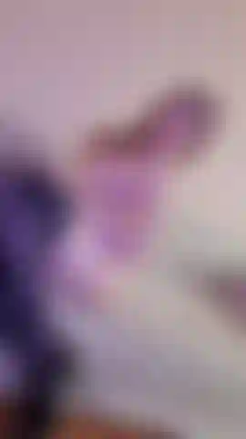 Alongamento incrível e bucetinha rosa choque!