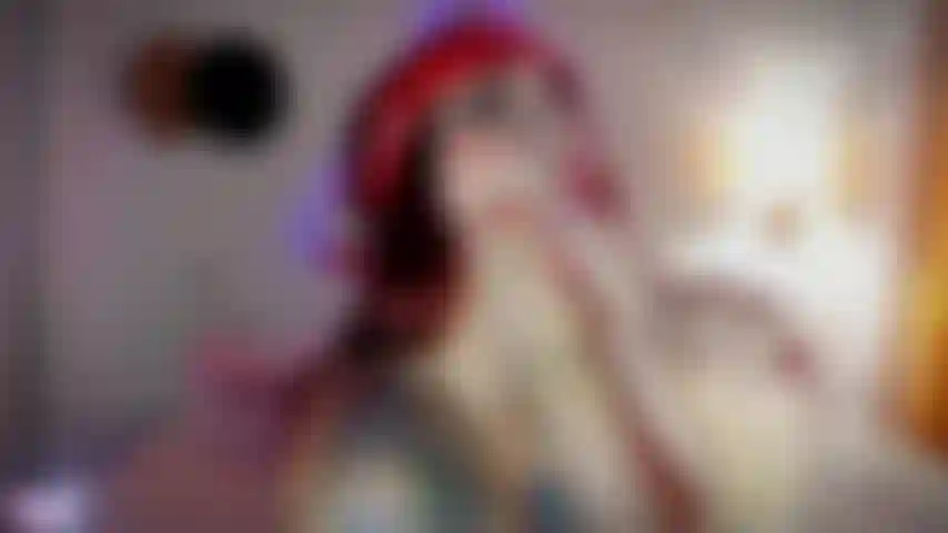 Have you ever seen someone suck a cock like that? that's why they call me the blowjob queen