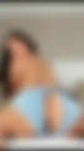 Você gosta de shorts rasgados?