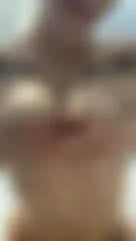 Pingando sucos enquanto gemo na banheira // esguicho.