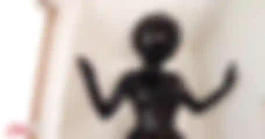 Boneca escondida ponto 2.