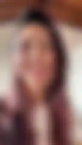 Bem-vindo ao meu círculo mais próximo — este espaço é para quem fica, para quem entende que a conexão vai além da tela. Aqui compartilho conteúdo exclusivo, momentos especiais, proximidade e uma parte de mim que nem todos veem.Obrigada pelo seu apoio, por estar aqui e por escolher fazer parte de algo mais íntimo, autêntico e especial. Isso não é para todos — é para você.