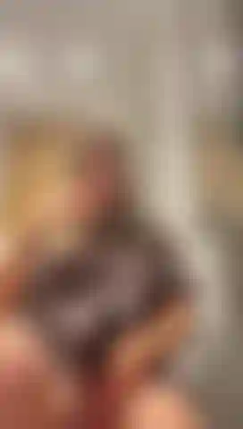 Um orgasmo rápido antes do banho!