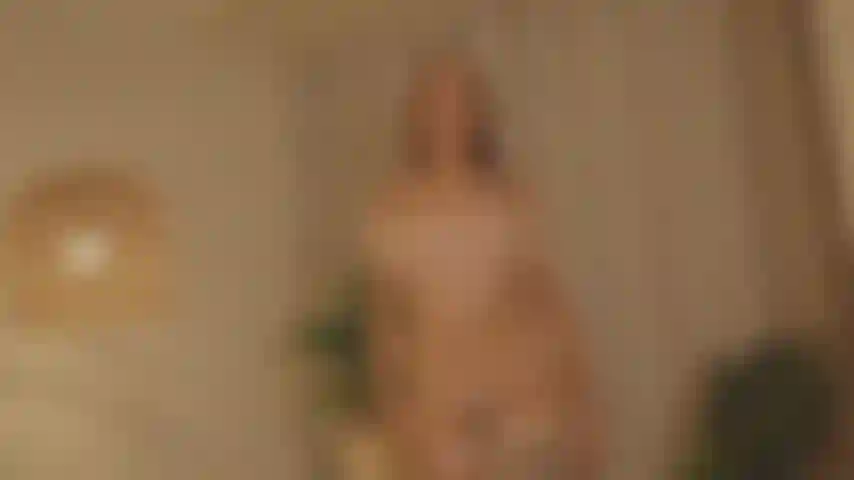 Tentação sensual e safada! Minha nudez e estou te provocando novamente.