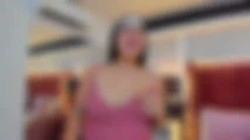 Muito sensual e gosto de me masturbar com meu brinquedo.