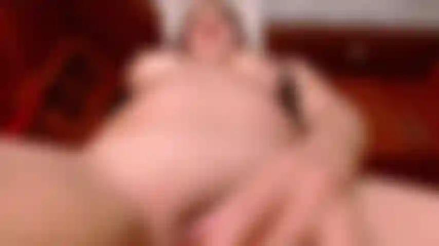 Minha bucetinha na sua cara, me foda.