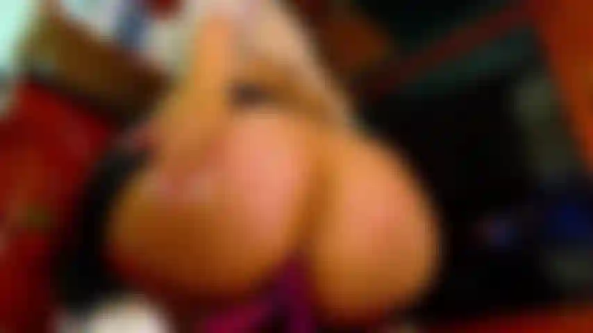 Lovense na minha bunda.