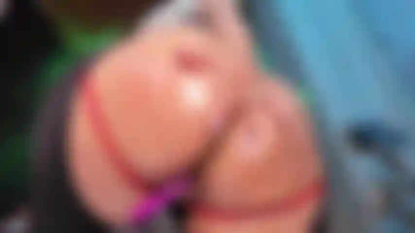 oil in my ass and my fingers inside my asshole