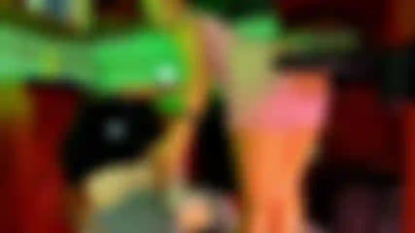 Carícias e um bom boquete?