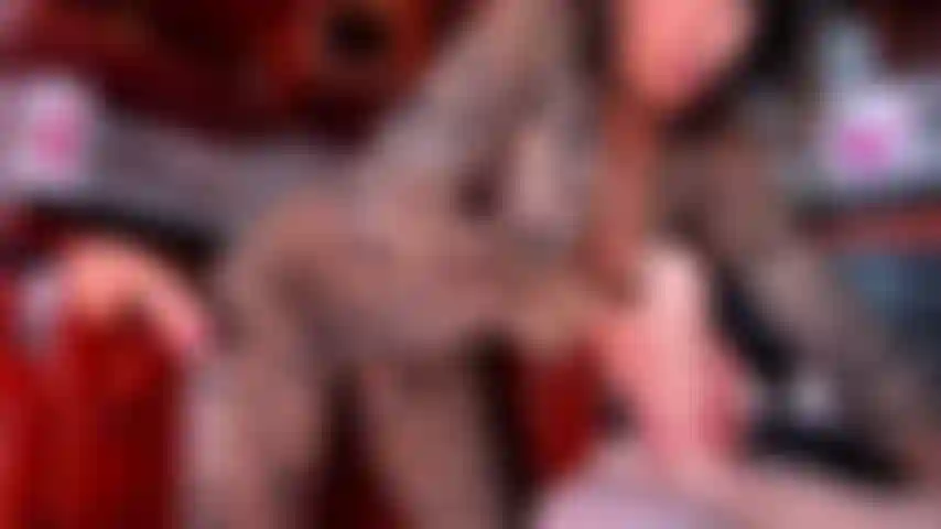 Pov, punheta quero sua porra.