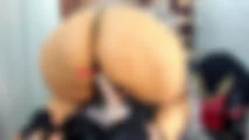Monto seu pau e seu esperma na minha boca?