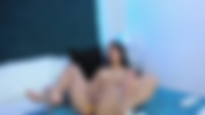 Sexo anal intenso com máquina de sexo com controle total.