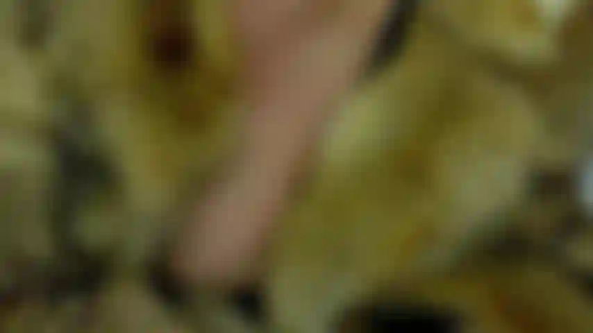 Você veio, você viu, mas será que vai se dar mal se pressionar 'comprar vídeo'?Adoro um homem corajoso o suficiente para arriscar... A questão é: você é esse homem?Vamos avaliar...Meu rosto angelical e meu sorriso tímido e doce, e você, tão ousado e esperançoso... A sorte favorece os corajosos, afinal, mas com certeza há um porém? Bem, o que é mais um vídeo para você de qualquer forma... Mais um não vai machucar... Vai? ;)Os melhores investimentos sempre geram mais incerteza, mas pode ter certeza de que criei este vídeo especialmente para você, disponível por um preço bom demais para deixar passar. Então jogue os dados e deixe o destino decidir se você fez a escolha certa desta vez...