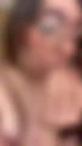 Avalie meu jeito de chupar pau...