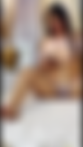 Jatos com meu vibrador de brinquedo.