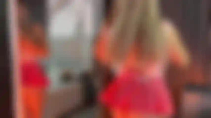 Were you spying me? Come closer.. 🤭