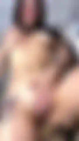 Posso sentar na sua cara mas beba-me.