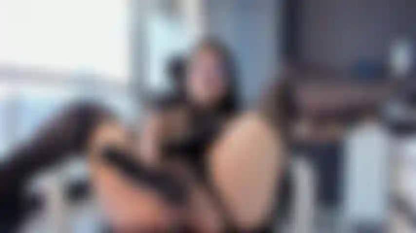 fuck my pussy and wet, very hard and deep..