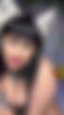 Egirl adora quando você fode os peitos dela e eles te montam até ela gozar.